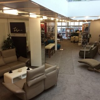Wir sind die SOFAPEOPLE - günstige Sofas aus Oberfranken